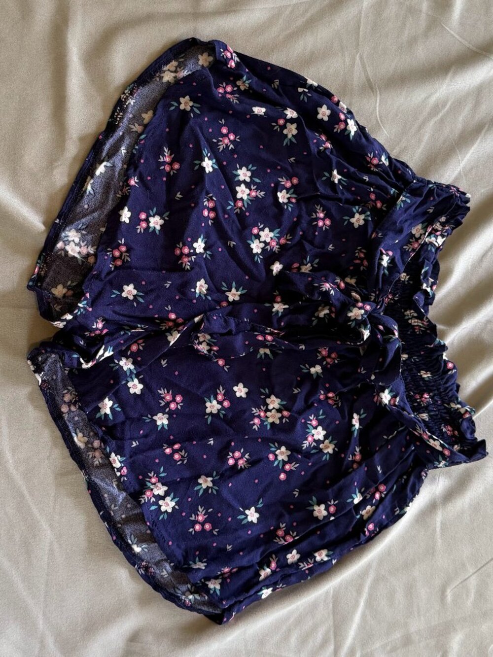 Goldspark Women's Floral Flowy Shorts Blue Small Elastic Waist Tie Belt New